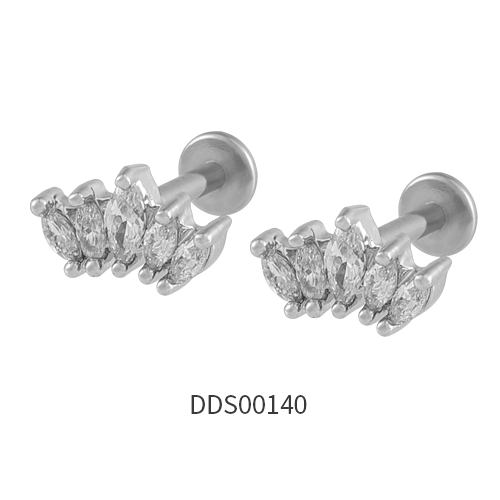 316L Surgical Steel Ear Stud with Stone