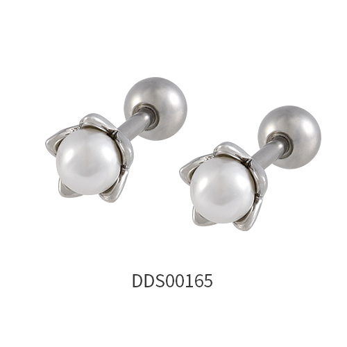 316L Surgical Steel Ear Stud with Stone