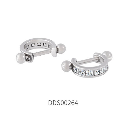 316L Surgical Steel Ear Stud with Stone