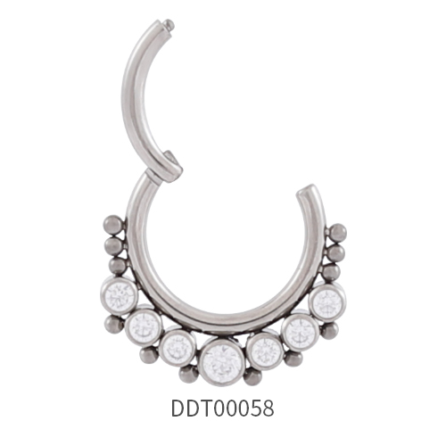 Titanium Segment Ring Clicker 