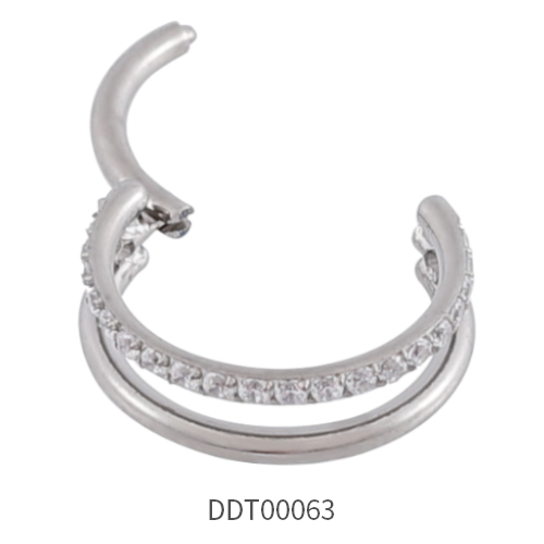 Titanium Segment Ring Clicker 